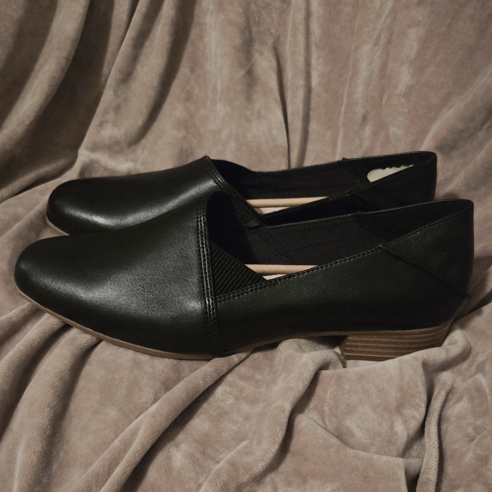 Clarks Black Leather Flats